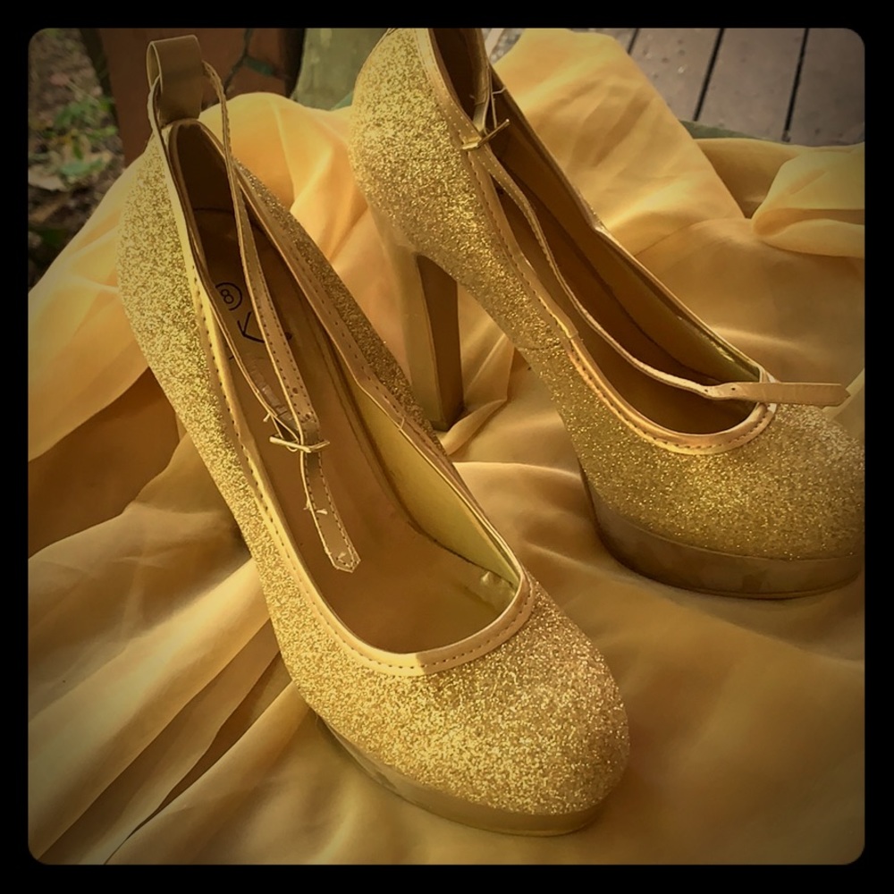 Platform heels size 8